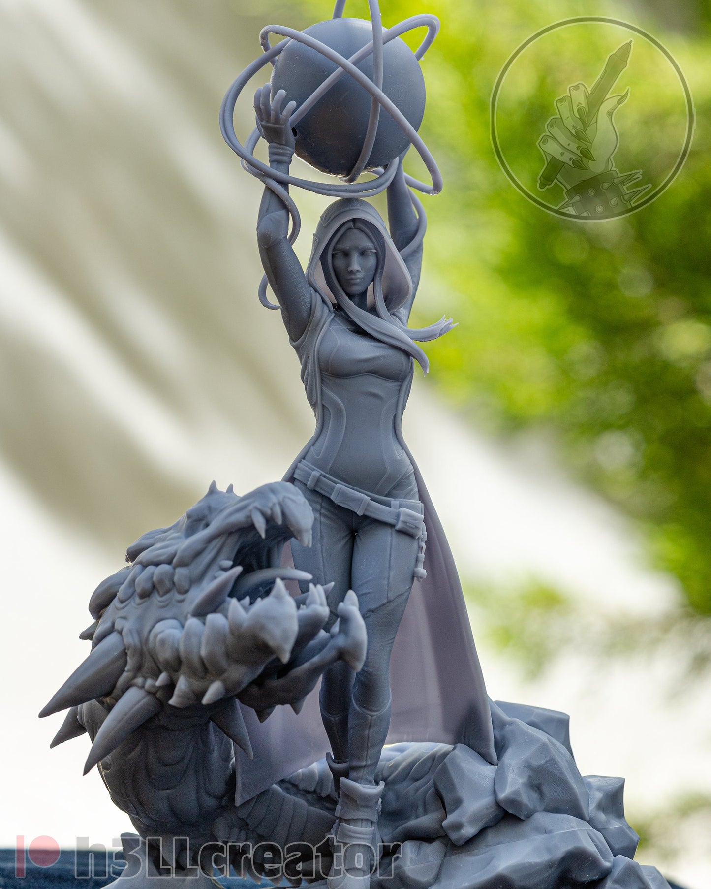 Maya from Borderlands 3 (fan art) | Miniature scale 1:15 | h3LL Creator | DIY Model Kit