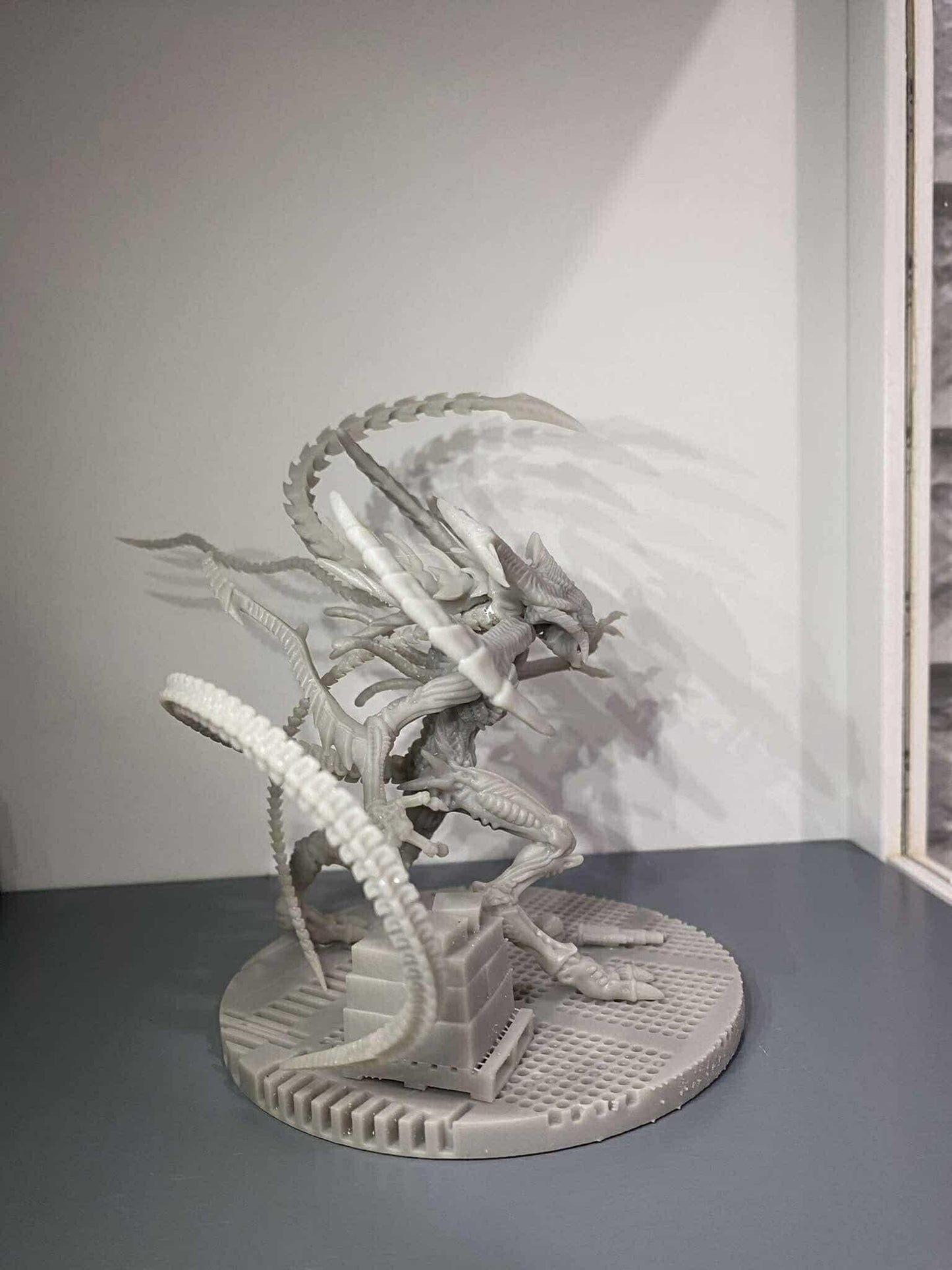Xenomorph Diablo Resin Miniature: Papsikels Exclusive Alien Queen for TTRPG and RPG Tabletop Gaming