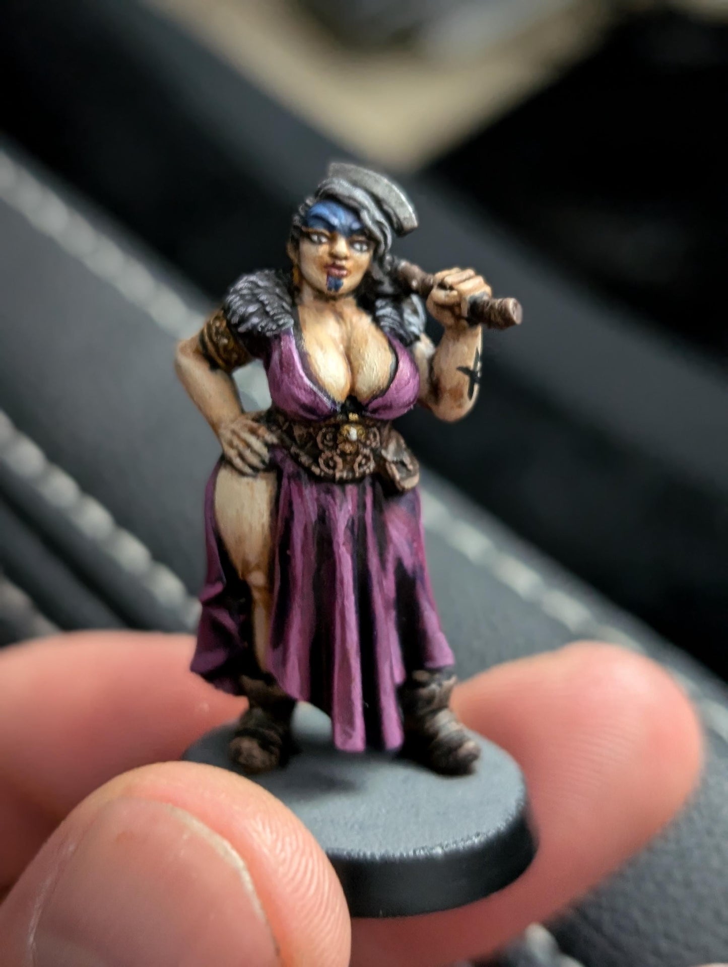 Alfhild Northwoman Pinup Miniature - 32mm Skutagaard Saga Figure for D&D, Pathfinder, and TTRPG Games