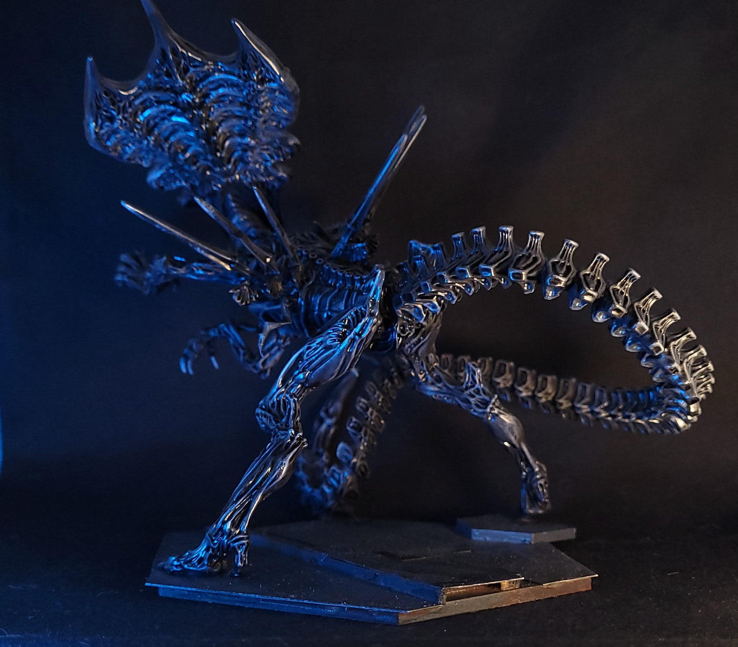 Xenomorph Xeno Brood Mother Resin Miniature for Sci-Fi Tabletop Gaming - Papsikels Alien Queen Figure