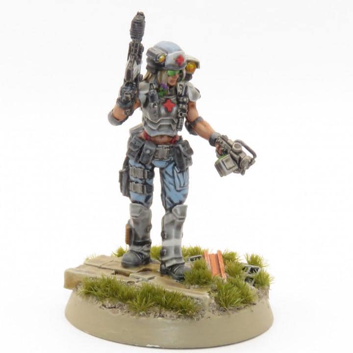 Alien vs Human Colonial Marine Medic Morgan Dallas 32mm Miniature for RPG Tabletop Gaming