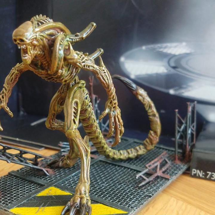 Xenomorph Royal Brood Horrors: 32mm Gigerian Miniature for Alien-Inspired RPG and Tabletop Gaming