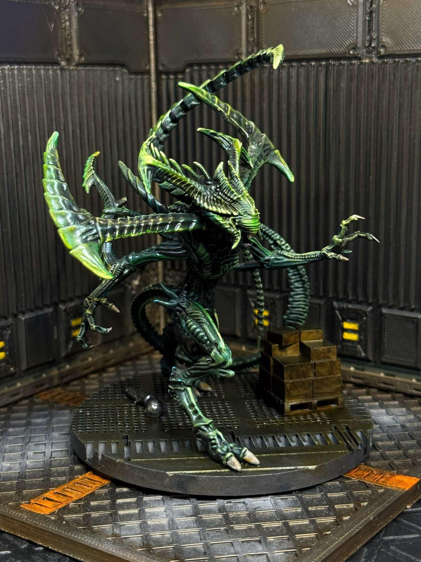 Xenomorph Diablo Resin Miniature: Papsikels Exclusive Alien Queen for TTRPG and RPG Tabletop Gaming