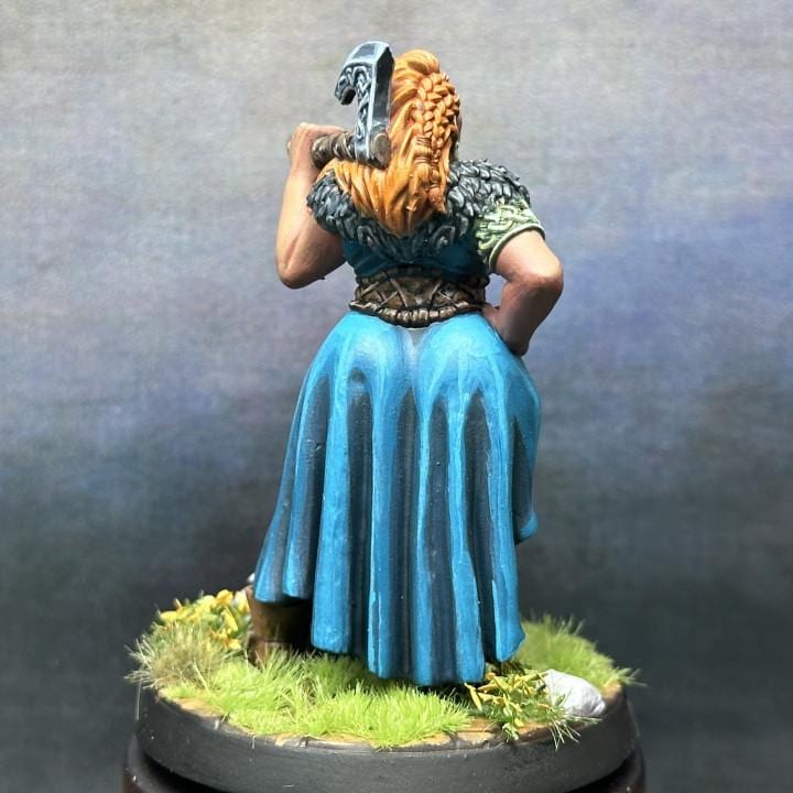 Alfhild Northwoman Pinup Miniature - 32mm Skutagaard Saga Figure for D&D, Pathfinder, and TTRPG Games