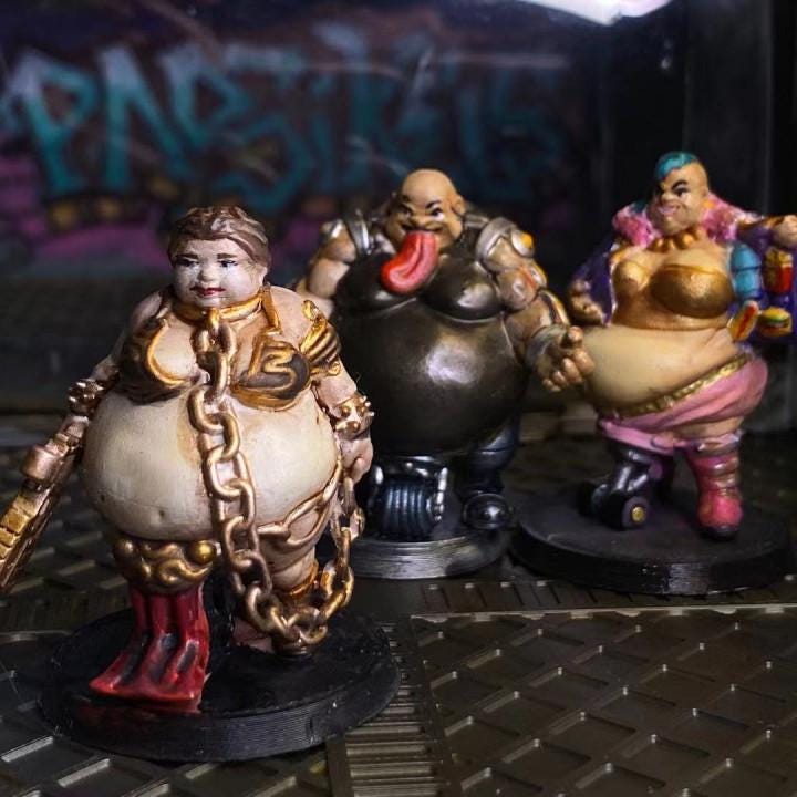 Cyberpunk Batchoy Gang Muse: Lady Sweet Mimosa Leia 32mm Miniature for RPG & TTRPG Gaming