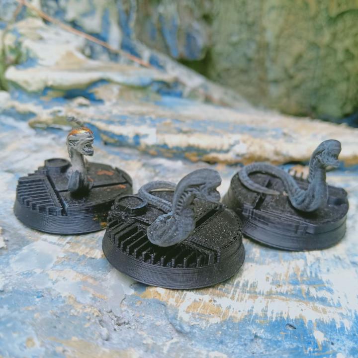 Aliens vs Humans: 32mm Belly Burster Chestburster Model Set - 4 Miniatures for RPG & Tabletop Gaming