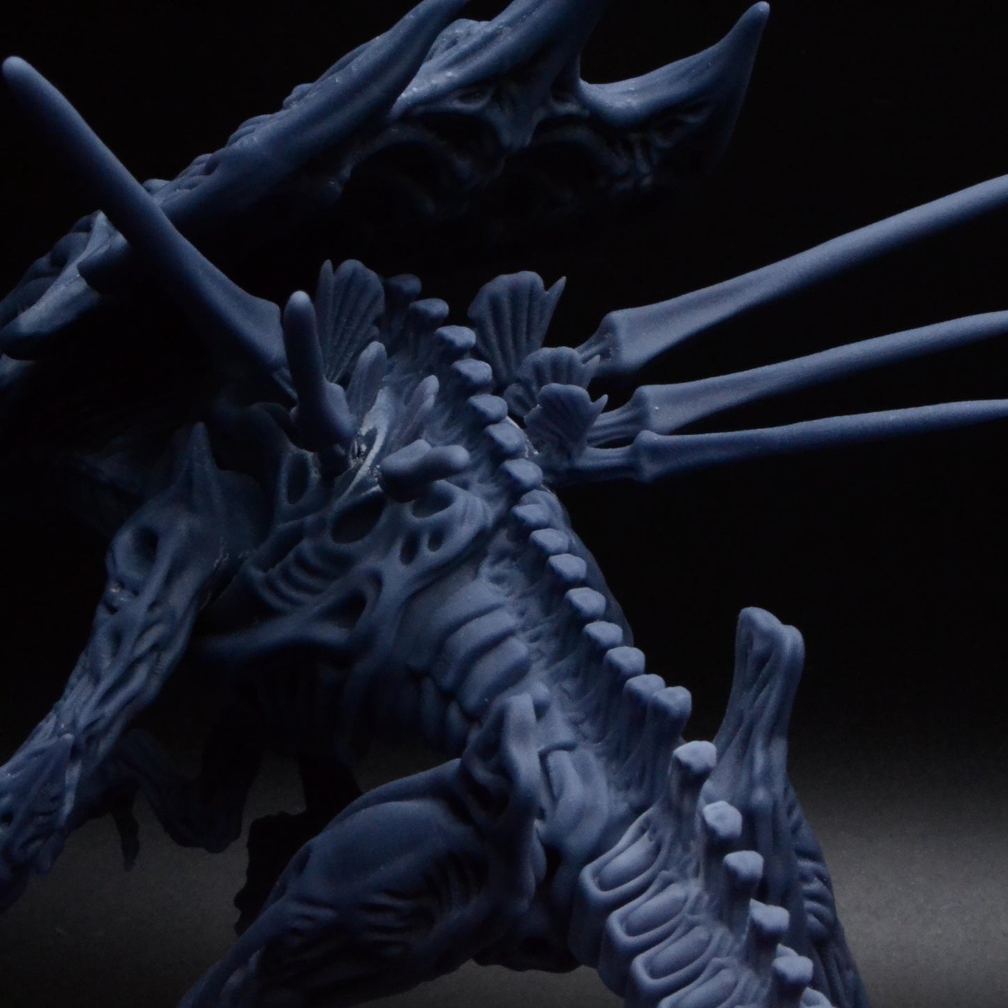 Xenowars Xeno Brood Grandmother Resin Miniature - Papsikels Alien Queen Figure for TTRPG and RPG Games