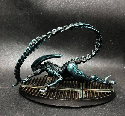 Xeno Vixen Brood Stalker Resin Miniature Papsikels