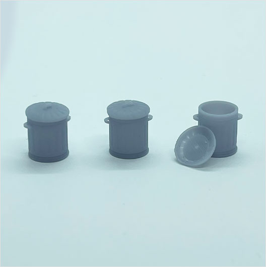 O Scale Ready to Paint Galvanised Metal Bin with Removable Lid