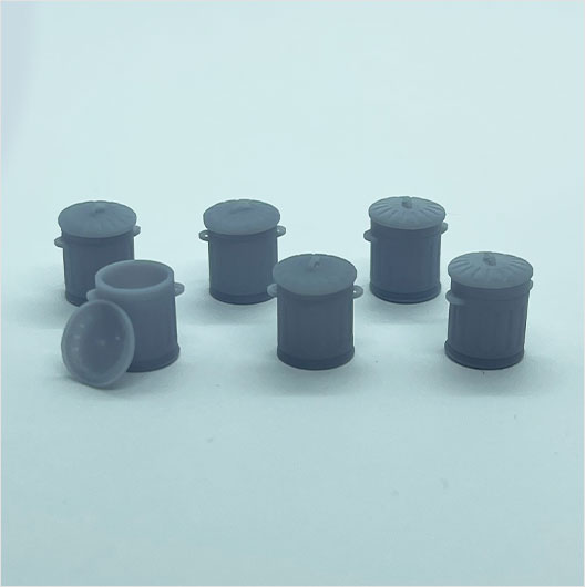 O Scale Ready to Paint Galvanised Metal Bin with Removable Lid