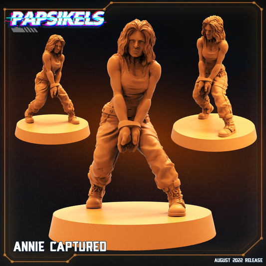 Skull Hunters Annie Captured: Papsikels 32mm Fantasy Resin Miniature for Tabletop RPG & AVP Games