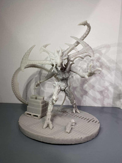 Xenomorph Diablo Resin Miniature: Papsikels Exclusive Alien Queen for TTRPG and RPG Tabletop Gaming