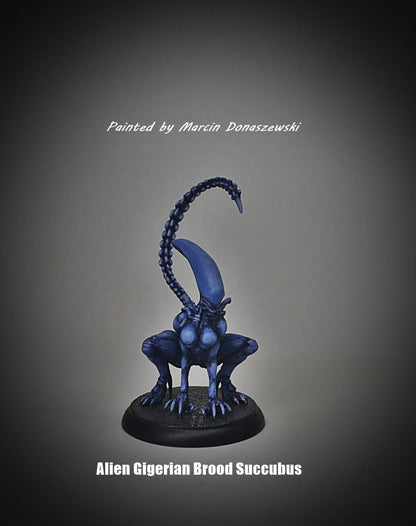 Xenomorph Gigerian Brood Succubus Miniatures: 32mm Papsikels Alien Creature for RPG and Tabletop Gaming
