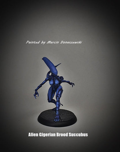 Xenomorph Gigerian Brood Succubus Miniatures: 32mm Papsikels Alien Creature for RPG and Tabletop Gaming