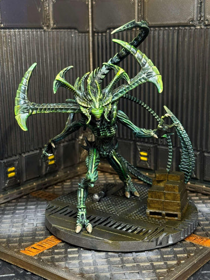 Xenomorph Diablo Resin Miniature: Papsikels Exclusive Alien Queen for TTRPG and RPG Tabletop Gaming