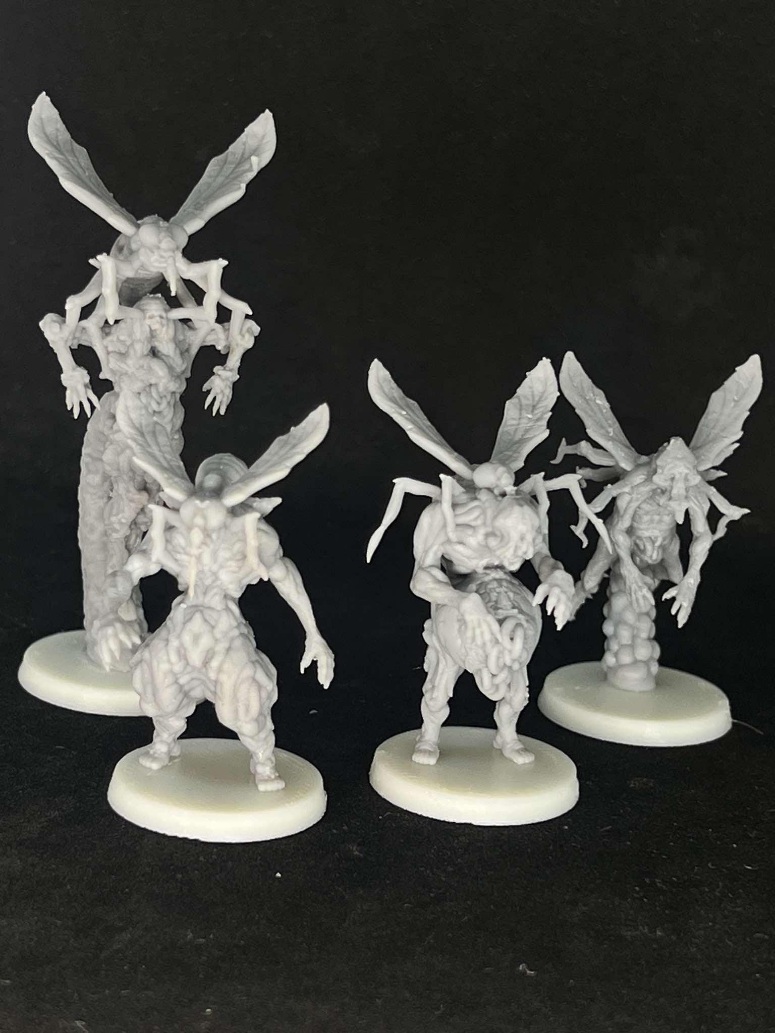 Malignant Fly Grail Thralls: Trench Crusade 32mm Resin Miniatures - Papsikels