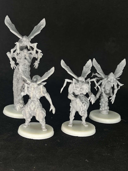 Malignant Fly Grail Thralls: Trench Crusade 32mm Resin Miniatures - Papsikels