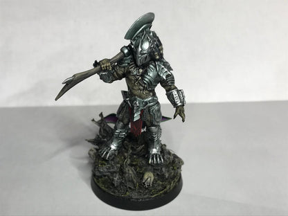 Skull Hunters - White Crow  Leader Skull Hunter with the Big Sergio Clan | Papsikels, Resin Miniature - Tabletop  Miniature - 32mm