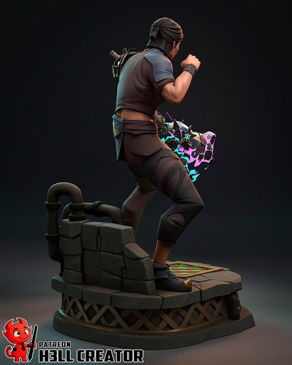Sevika from Arcane (fan art) | Full Model | Miniature scale 1:12 | h3LL Creator | DIY Model Kit
