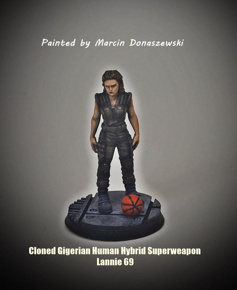Aliens Vs Humans, FKMSA Cloned Human Hybrid Superweapon Lannie 69, Papsikels, 32mm Mini